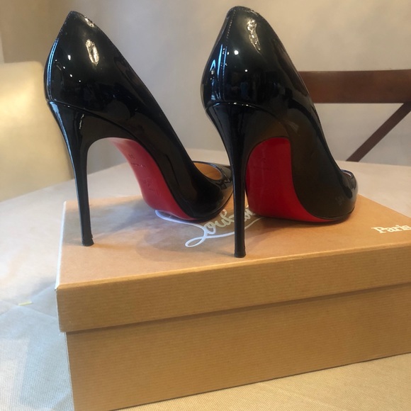 Christian Louboutin Black Patent Heel pump - Picture 5 of 7